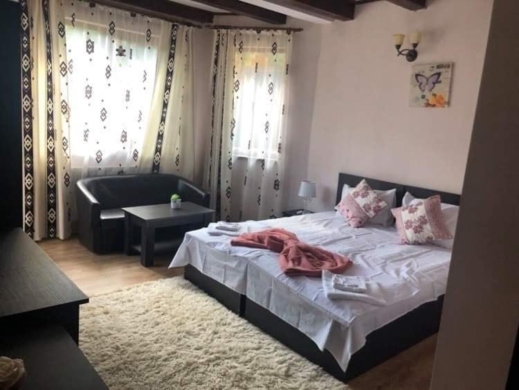 Hotel Casa Daniel Bran  Esterno foto