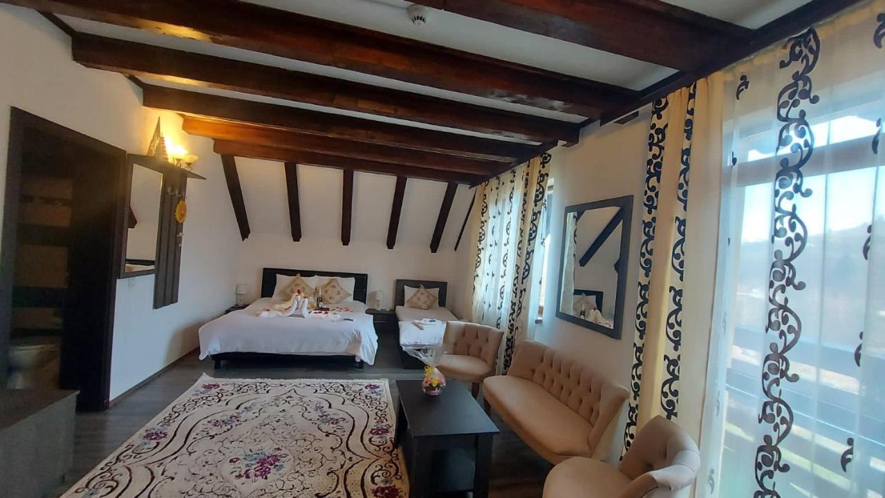 Hotel Casa Daniel Bran  Esterno foto