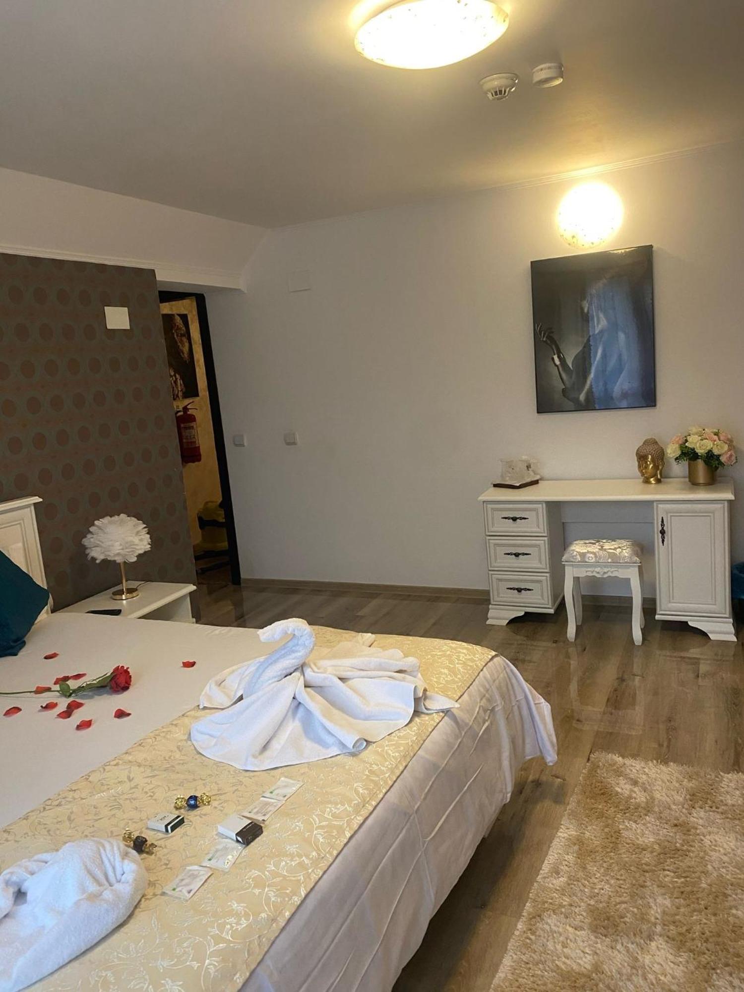 Hotel Casa Daniel Bran  Esterno foto